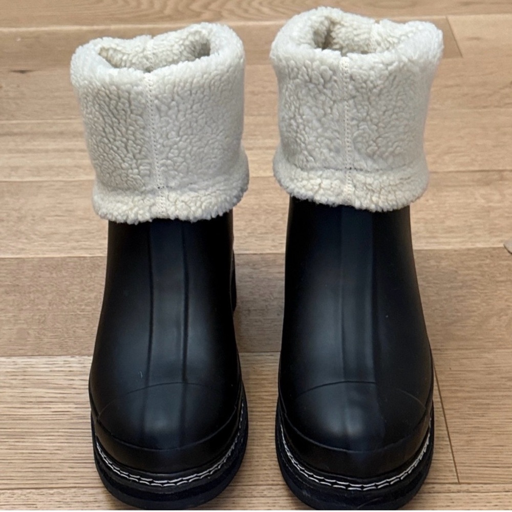 Hunter Black and Cream Shearling Boots